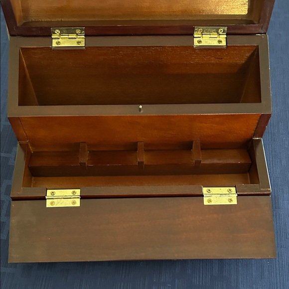 Vintage Bombay Company Wood Jewelry/Trinket Box 10 x 5.5 in - Picture 4 of 7